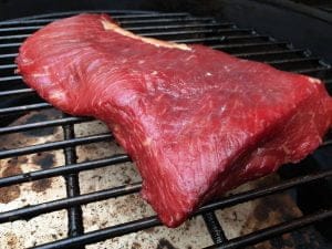Bavette indirect op de BBQ low and slow lage gaming langzaam rustig